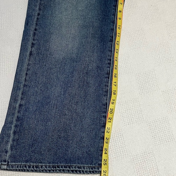 American Eagle - Picture 10 of 10